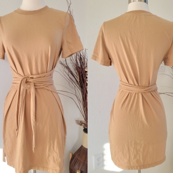 •ALICE + OLIVIA• Evie Dress In Tan S. - Picture 3 of 3